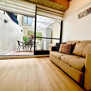 Prime Laureles Location With Air Conditioning Medellín
