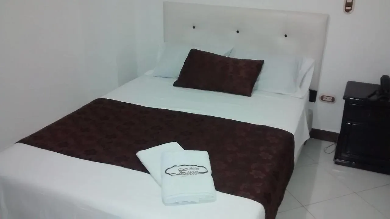 Hotel Lyon Medellín 3*,  Colombia