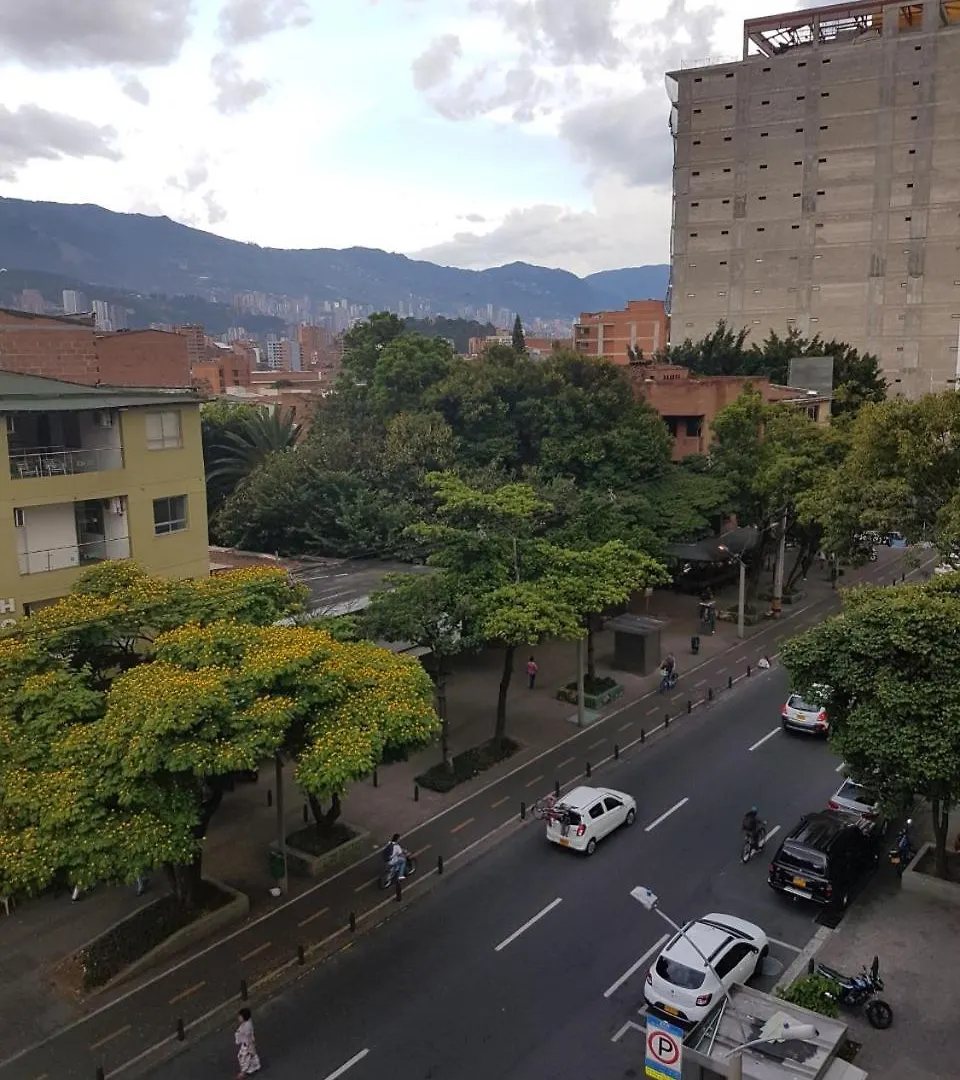 Hotel Lyon Medellín 3*,
